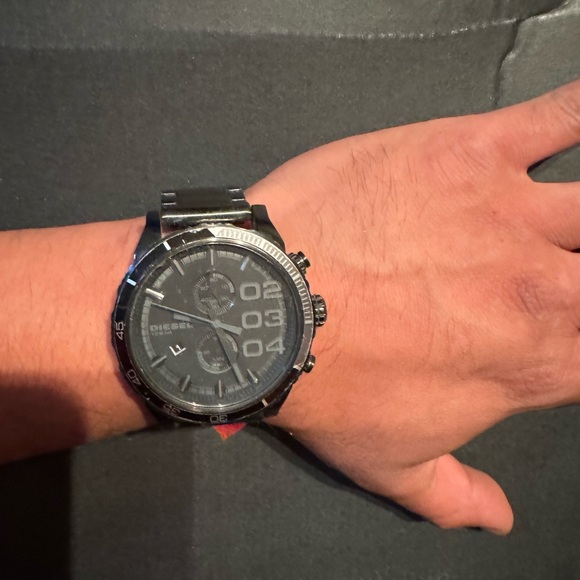 Fat DIESEL Watch, made for big wrist - Picture 3 of 3